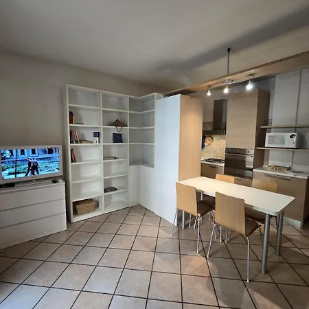 Appartmento Con Garage Privato Amancay Apartment