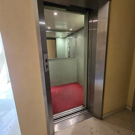 Appartmento Con Garage Privato Amancay * Biella